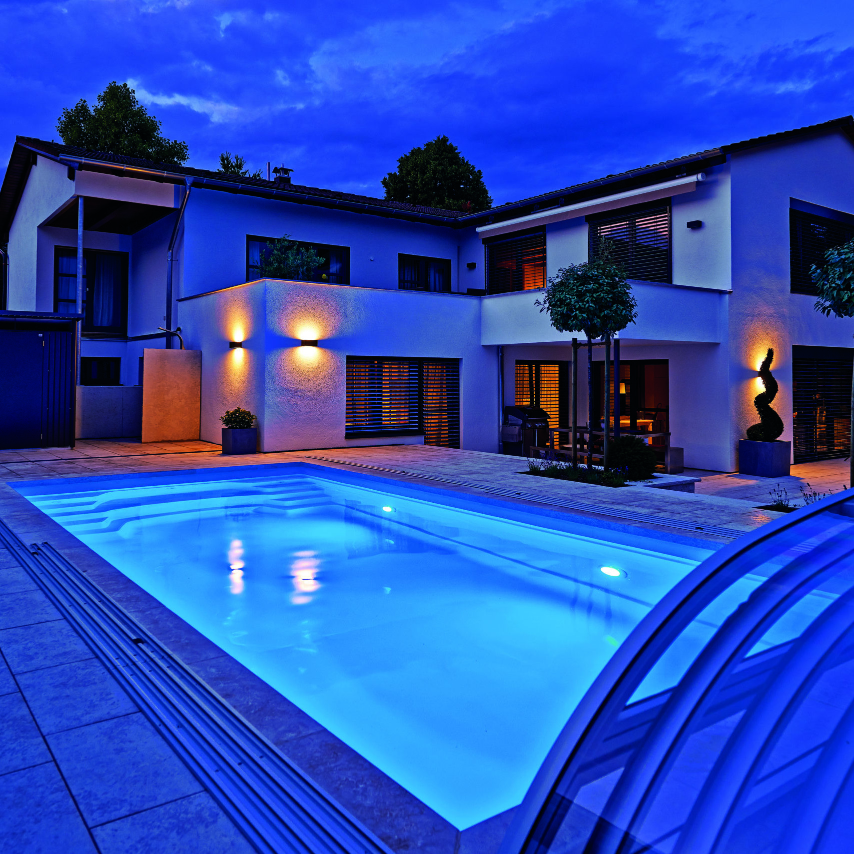 Poolbau